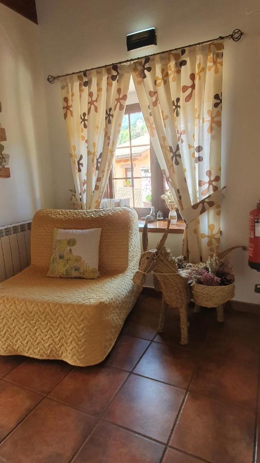 Casa Rural Nevada Horcadas ภายนอก รูปภาพ