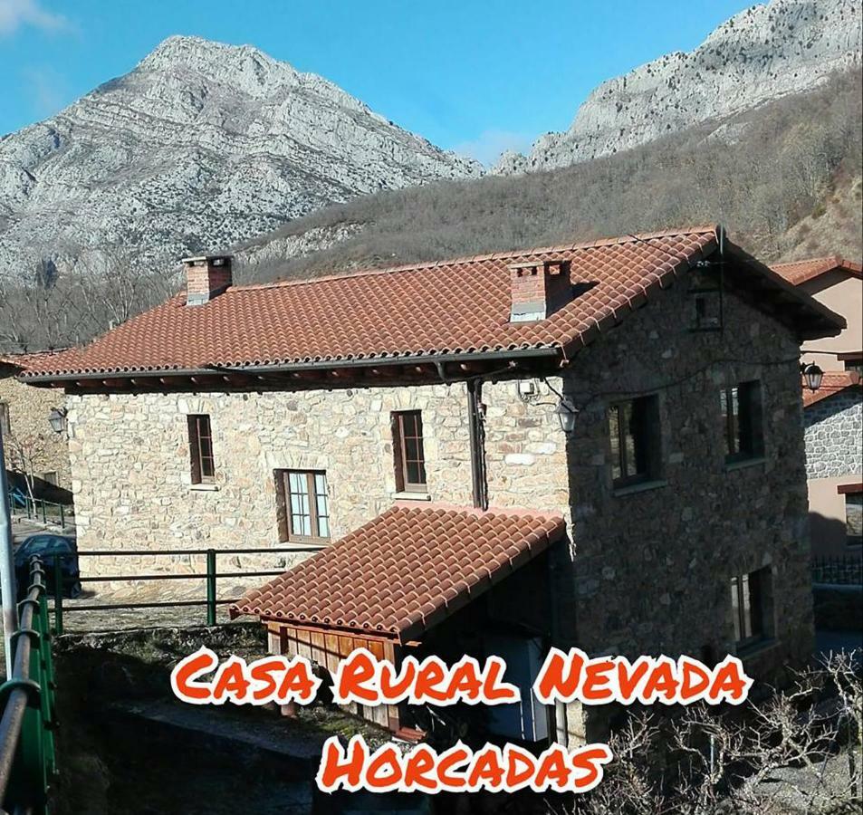 Casa Rural Nevada Horcadas ภายนอก รูปภาพ
